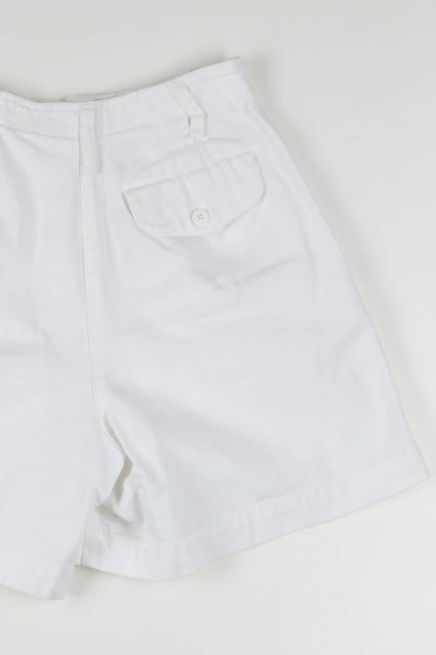 Women's Vintage Pleated White Denim Shorts 344 (sz. 4)