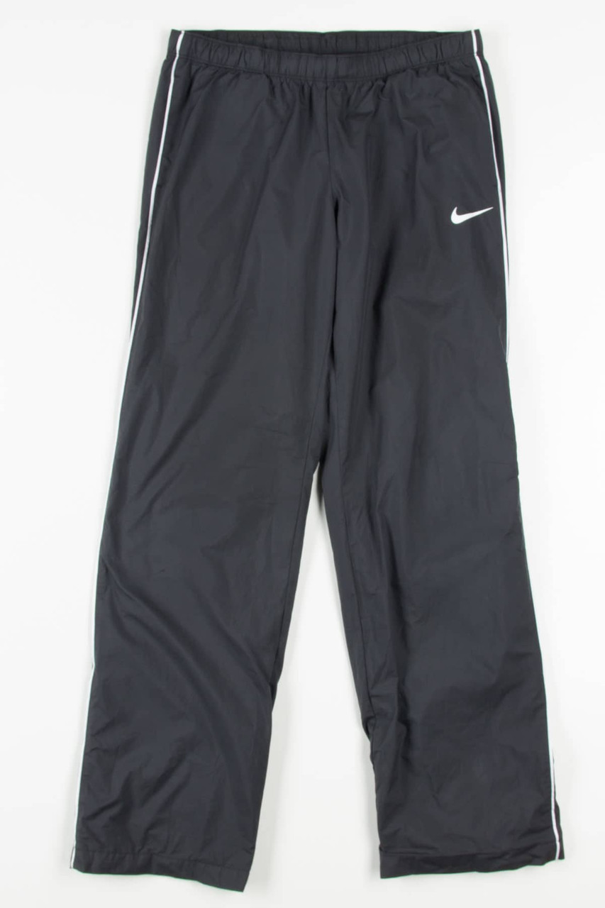 Men’s Vintage 2000’s Nike Lined Windbreaker Pants