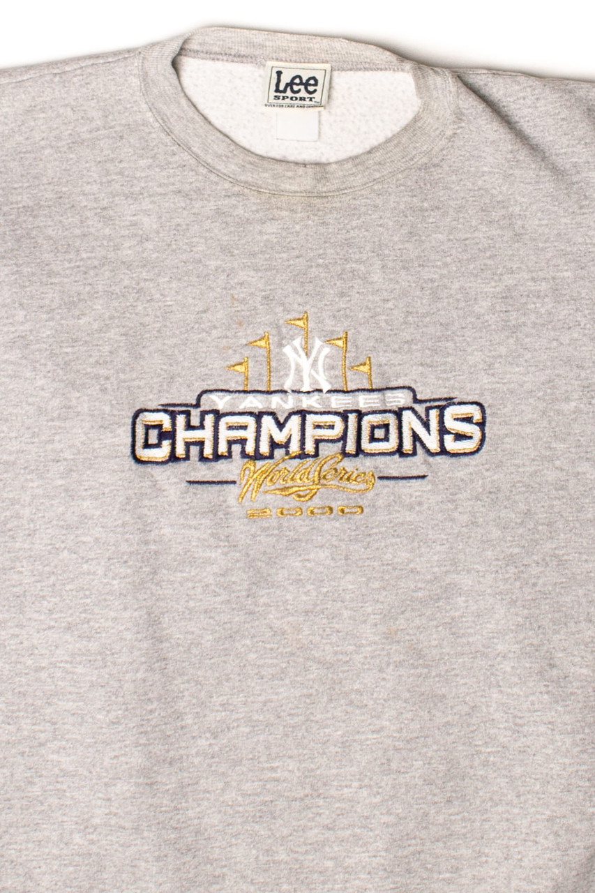 Vintage Yankees World Series Champions Turtleneck Sweatshirt (2000