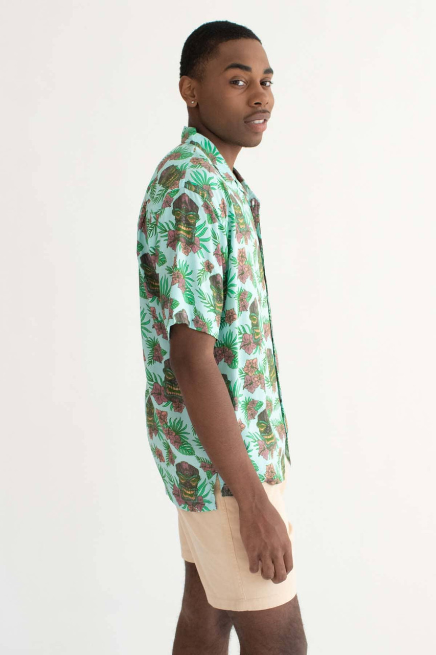 The Genuine Leather Men’s Hawaiian Floral Printed Shirt