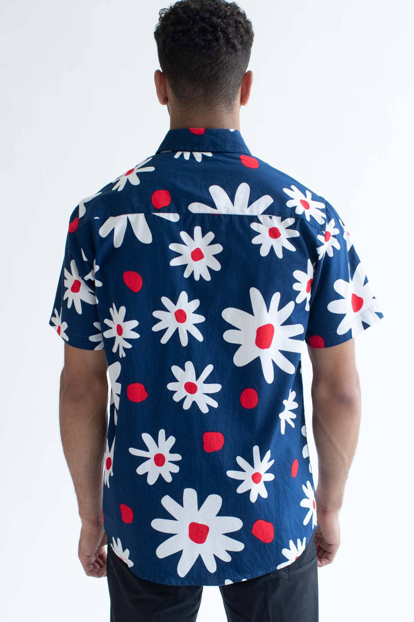 Big Navy Daisy Woven Button Up Shirt | T-Shirts