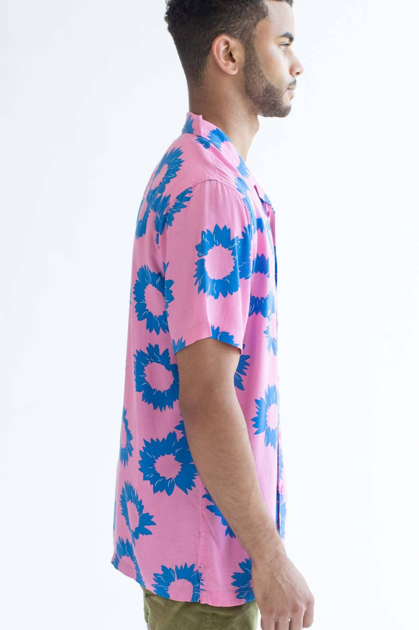 Men's Hawaiian Shirt - Pink Taffy – Elara Lifestyle