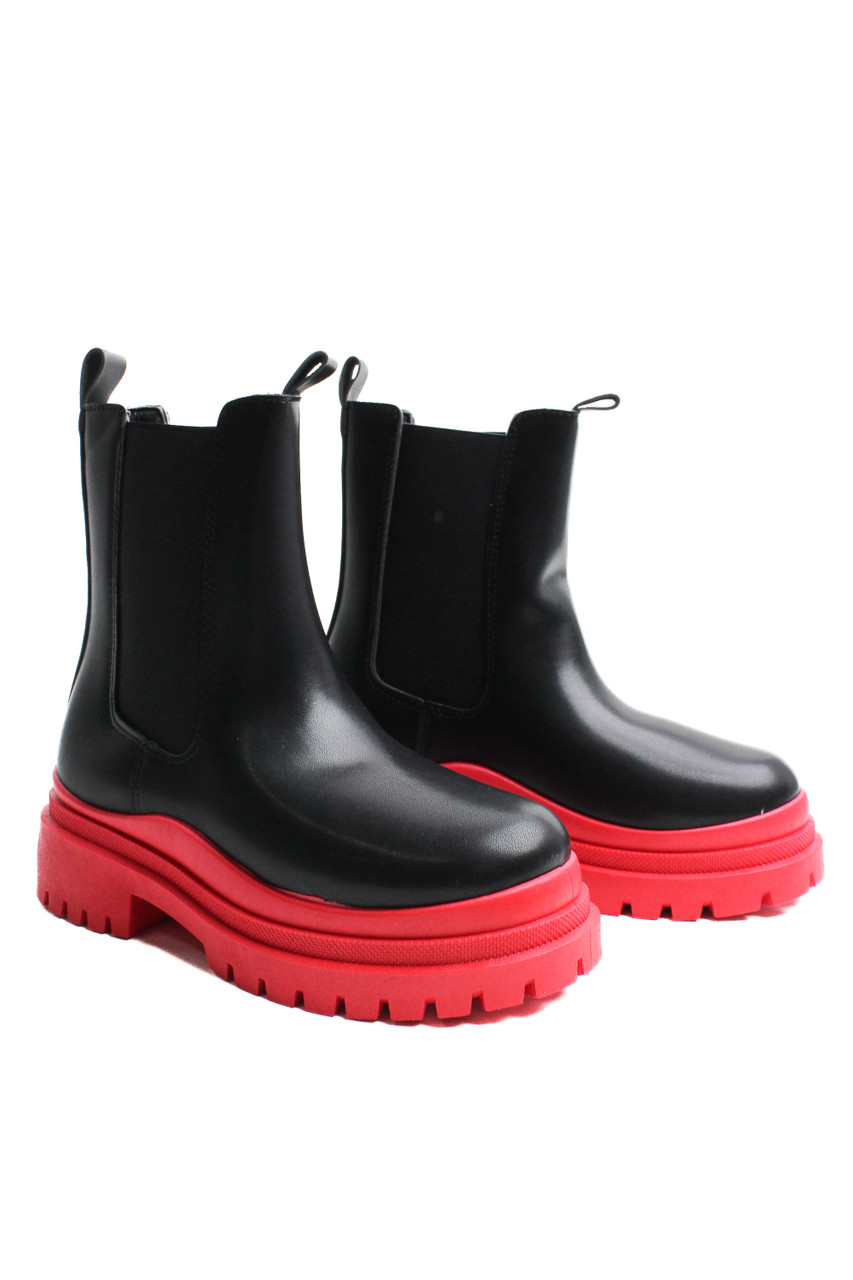 Black & Red Two Tone Duck Boots 