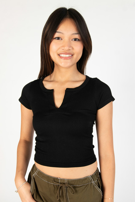 Black Seamless Ribbed Notch Neck Tee