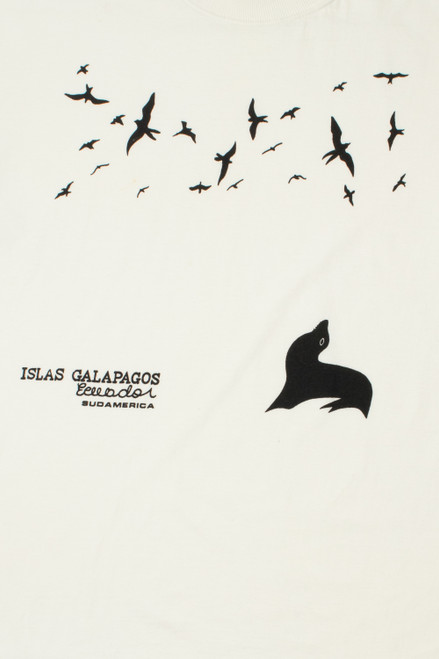 "Islas Galapagos Ecuador" Seal & Seagulls T-Shirt