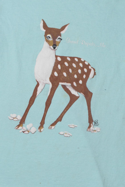 Vintage 1985 "Grand Rapids, MN" Doe Eyed Fawn Embossed Print T-Shirt