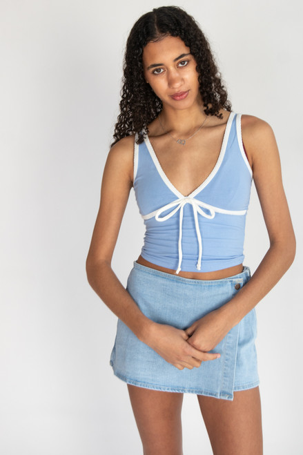 Tie Front Scallop Trim Tank Top