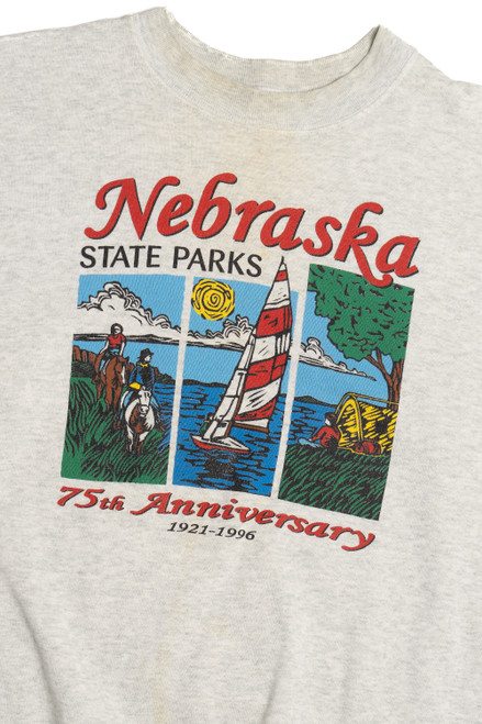 Vintage "1996 Nebraska State Parks" Sailing Horseback Riding Scenery Sweatshirt