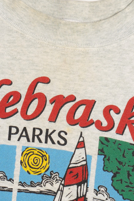 Vintage "1996 Nebraska State Parks" Sailing Horseback Riding Scenery Sweatshirt