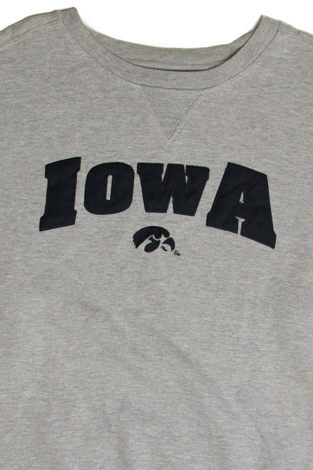 Vintage Iowa Hawkeyes Starter Sweatshirt
