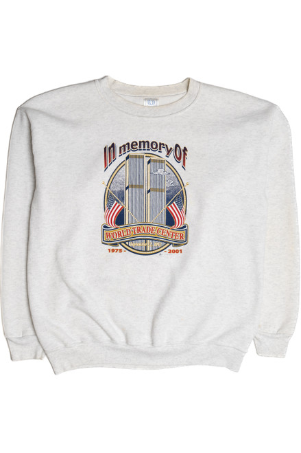 Vintage "In Memory Of World Trade Center" 1975-2001 Sweatshirt