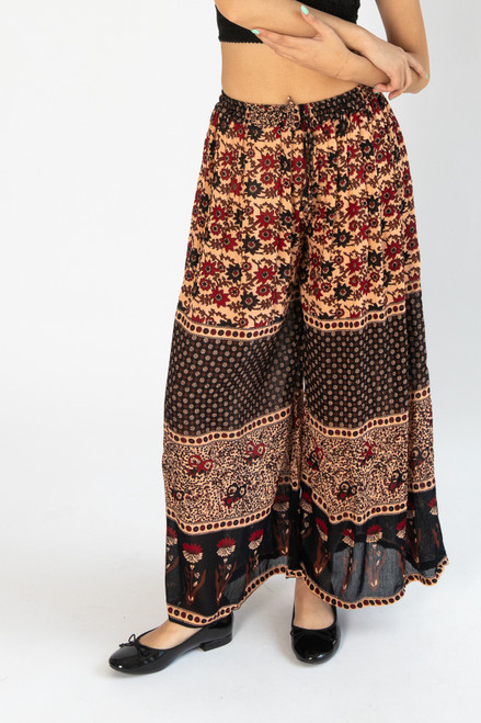 Border Print Wide Leg Pants