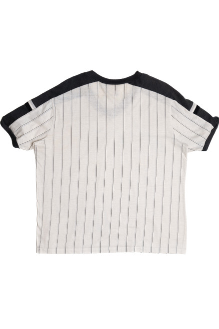 Vintage Sporty Striped V-Neck Raglan T-Shirt