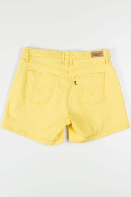 Yellow Stretch Levi's Denim Shorts (sz. 8)