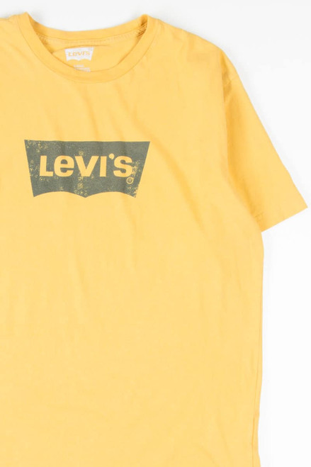 Mustard Levi's T-Shirt