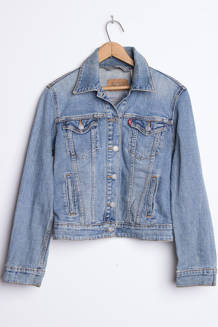 Vintage Denim Jacket 153