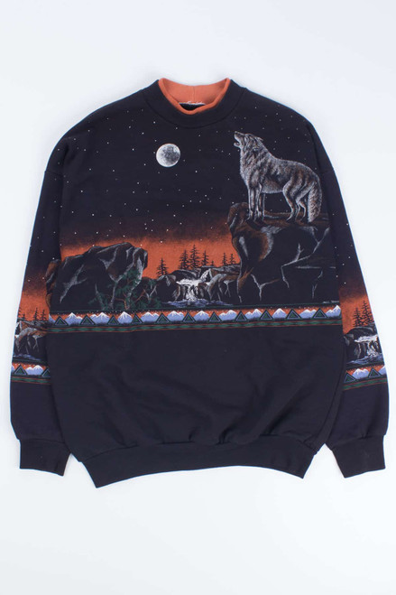 Vintage Sweatshirt Wolf Scene