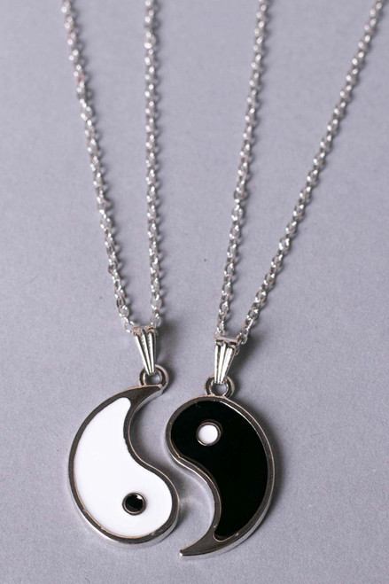 Yin & Yang Best Friends Necklace Set