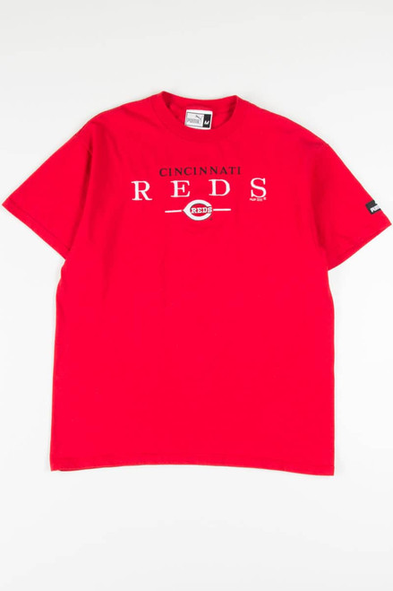 Cincinnati Reds Embroidered T-Shirt