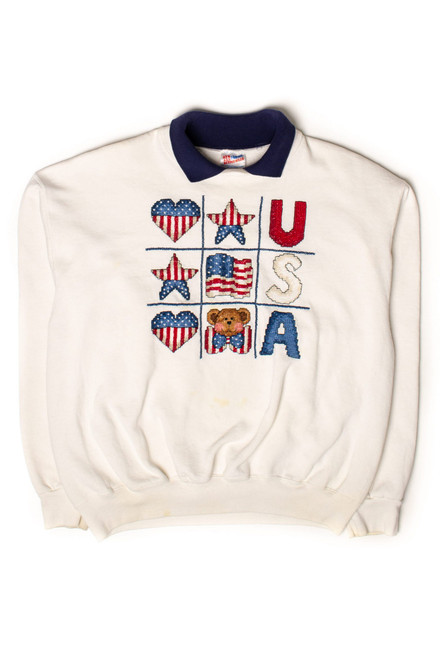 Vintage Embroidered USA Teddy Bear Sweatshirt (1990s)