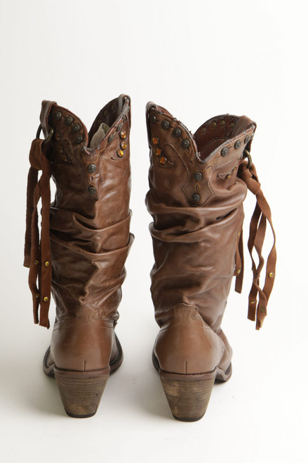 Women's 61/2 Cowgirl Boots