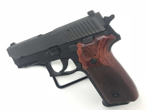 USED SIG SAUER MODEL 229-40-SP 40 IN VERY GOOD CONDITION 