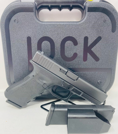 Glock UI1750203 G17 Gen3 9mm Luger 4.48" Barrel 17+1, Black Polymer Frame & Slide, Finger Grooved Rough Texture Grip, Safe Action Trigger (US Made)