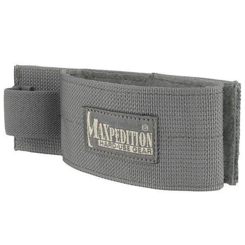 Sneak Universal Holster Insert With Mag Retention