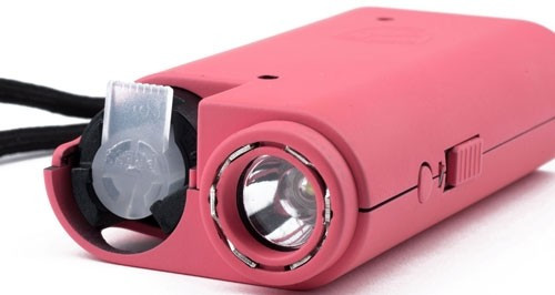 STUN GUN/LIGHT/PEPPER SPRAYGUARD DOG OLYMPIAN 3-IN-1 PINK 
