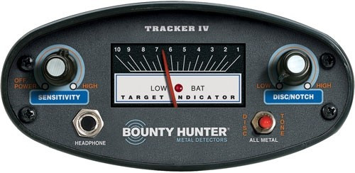 RECREATIONAL METAL DETECTORBOUNTY HUNTER "TRACKER IV" 