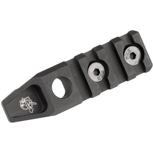 M-LOK RAIL SECTION W/QD SOCKET 4-SLOT BLACK