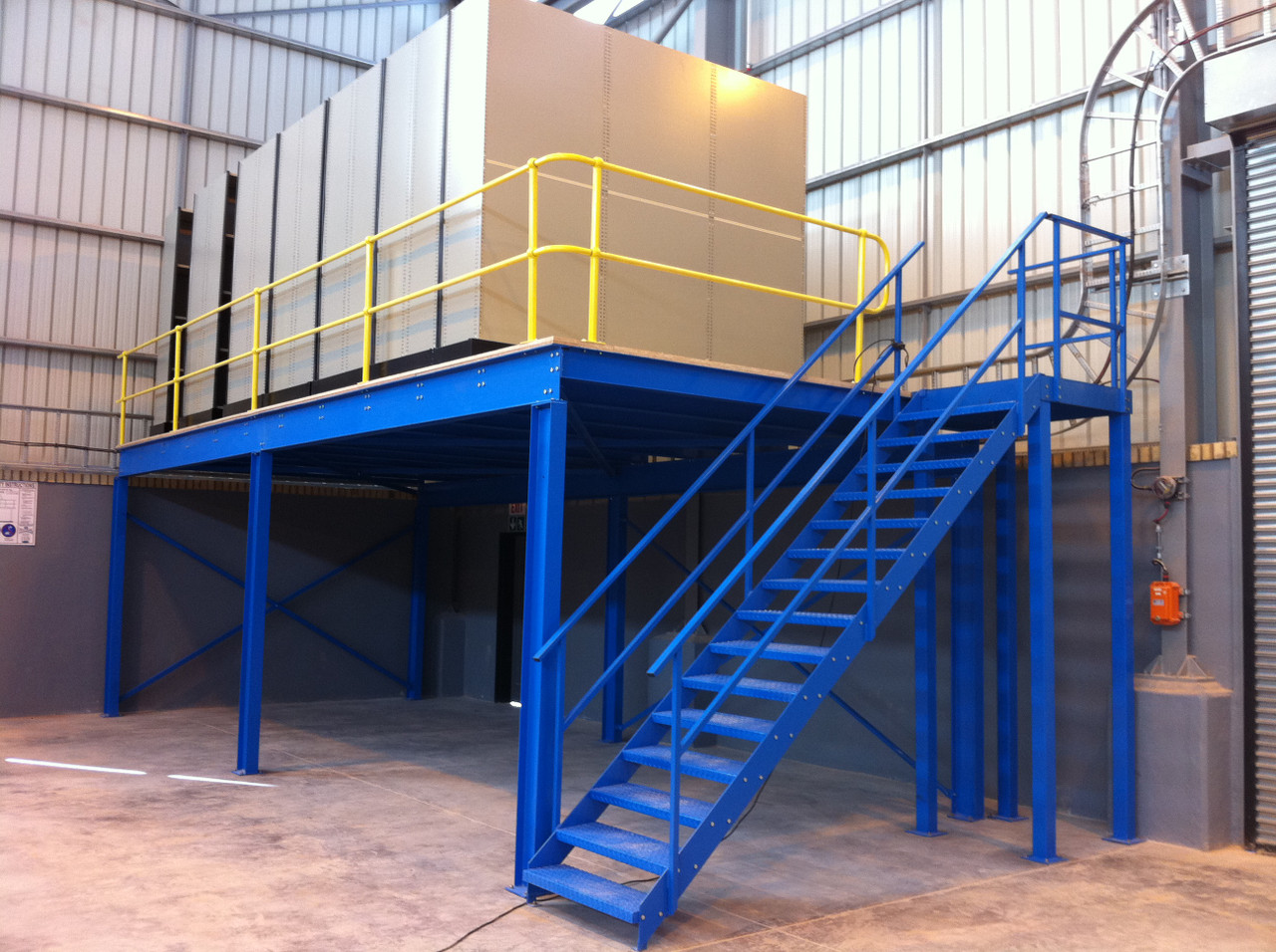 Structural Single Tier Mezzanine Floor Installation - Dreymar Industrial