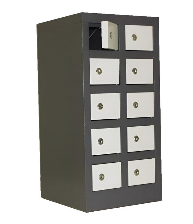 Locker Supplier vs Locker Manufacturer: What’s the Difference and Why It Matters
