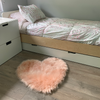 Alfombra Lavable a máquina con forma de Corazón: ¡Ideal para el dormitorio de los niños o para decorar el living de tu hogar!