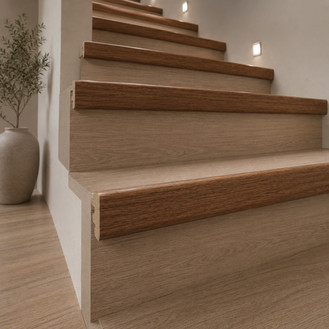 Nariz de Escalón Krono 2,40 m x 6,5 cm