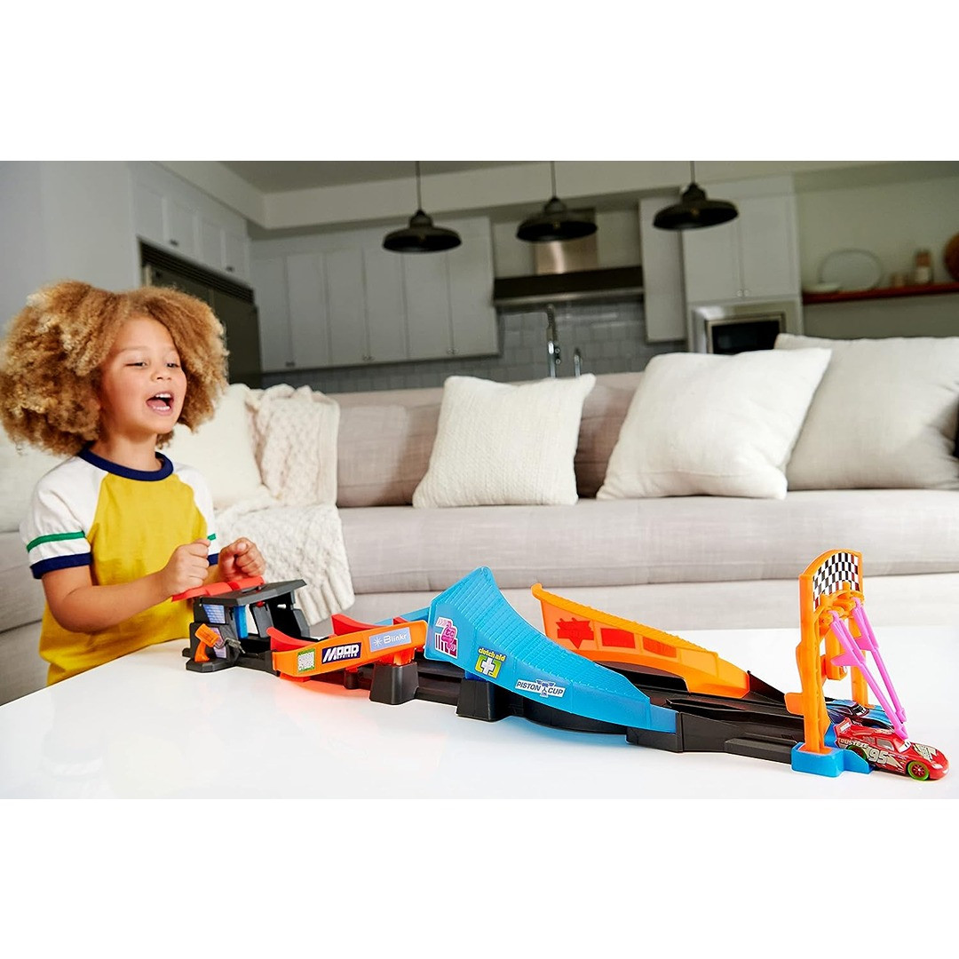 Card Disney Racing Disney Cars Night Racing Track