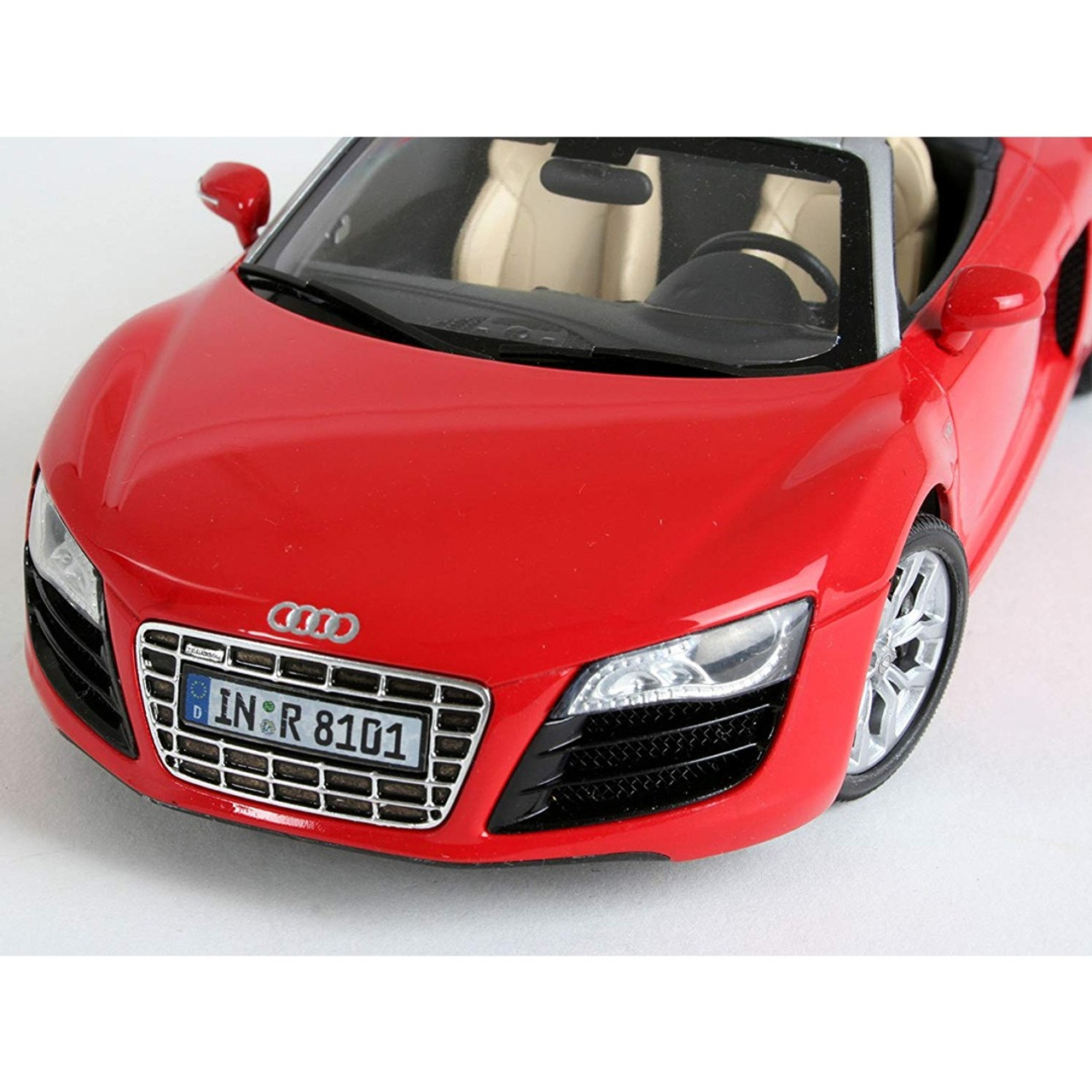 Revell 1/24 Audi R8、Audi R8 Spayder Internet Modeler Revell 1/24 Audi R8 Spyder