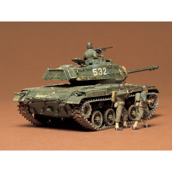 Tamiya 35055 U.S. M41 Walker Bulldog Model Kit