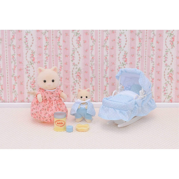 Sylvanian Families - The New Arrival Playset