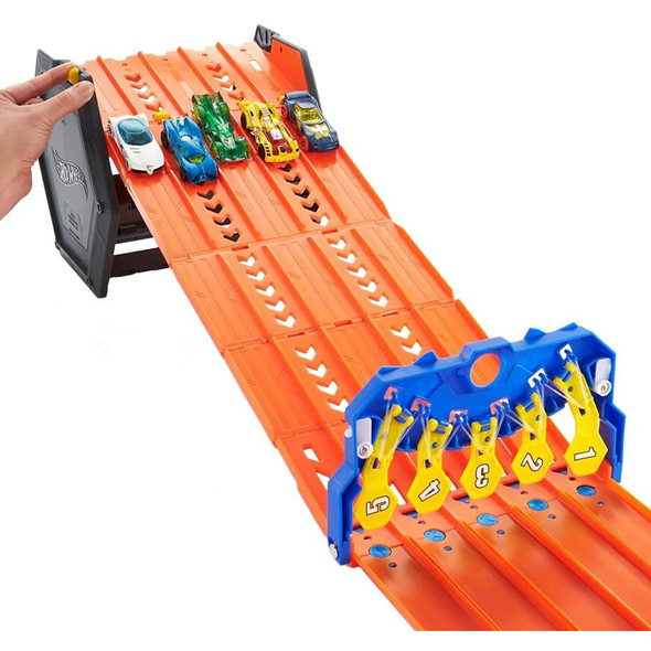 Hot Wheels Roll Out Raceway Track Set