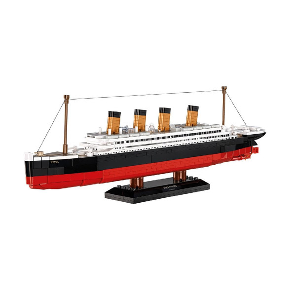 Cobi Historical Collection 1680 R.M.S. Titanic 593 Piece Construction Set