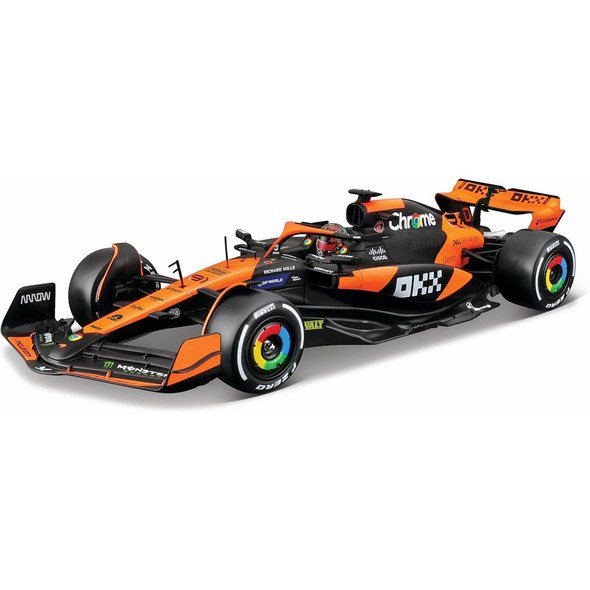 Bburago 1:24 F1 McLaren MCL38 2024 With Helmet Piastri