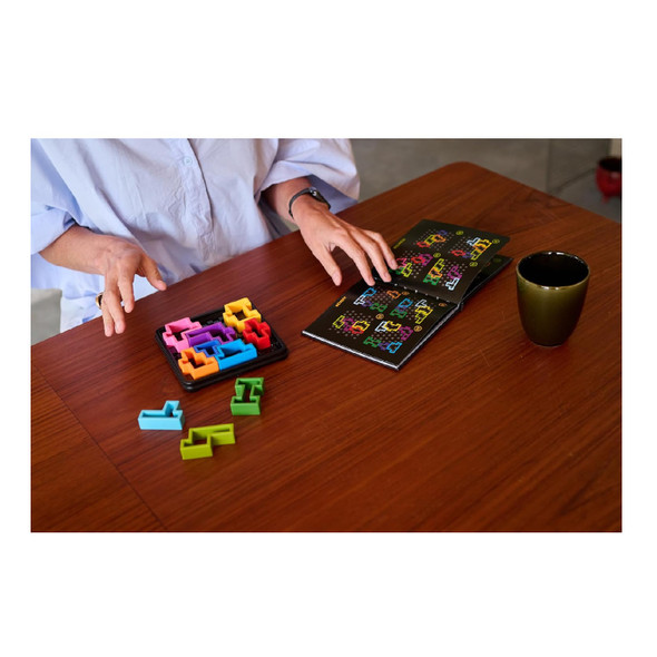 Smartgames IQ Deluxe IQ Square Game