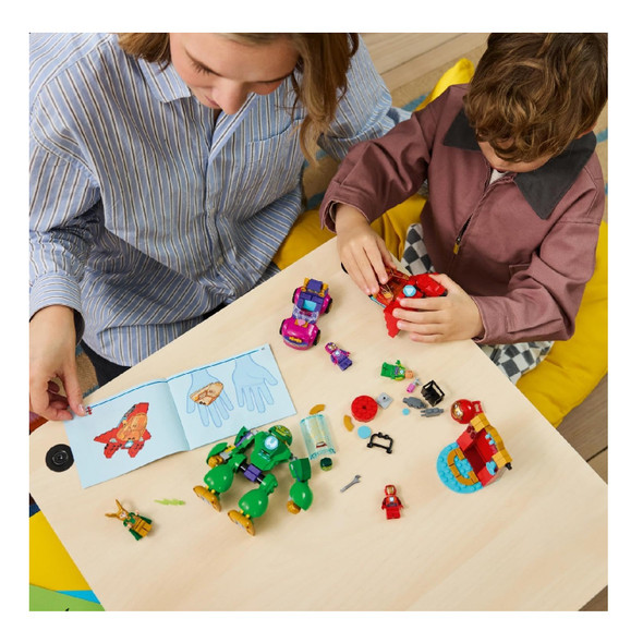 Lego 4Plus Kids Gloves Loki Vs. Team Iron Man