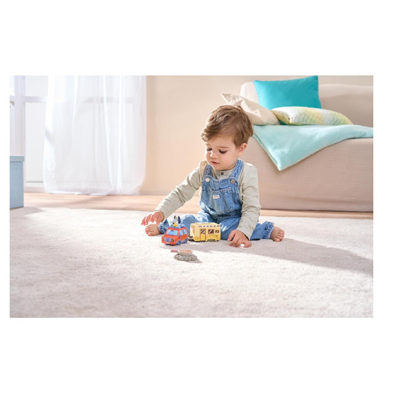 Vtech Toot-Toot Drivers Bluey Family Car & Caravan