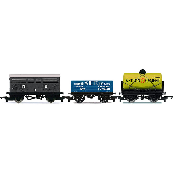 Hornby Triple Wagon Pack Various - Era 3