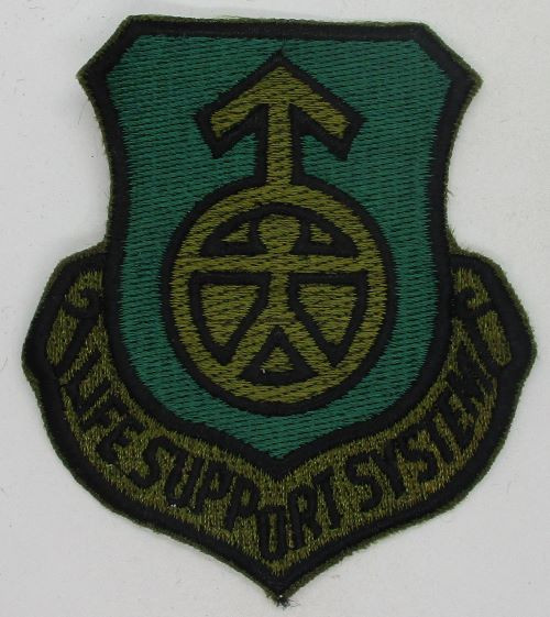 USAF Life Support System (cut edge) 921 K