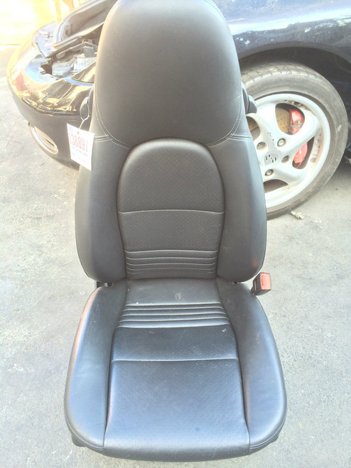 Passenger Side Perf Leather 8-way power Porsche 996 Seat Black