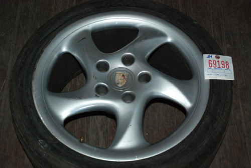 Porsche 911 993 C4S Turbo Solid Spoke Wheel 9x18 ET52 99336213801 18" Rim OEM