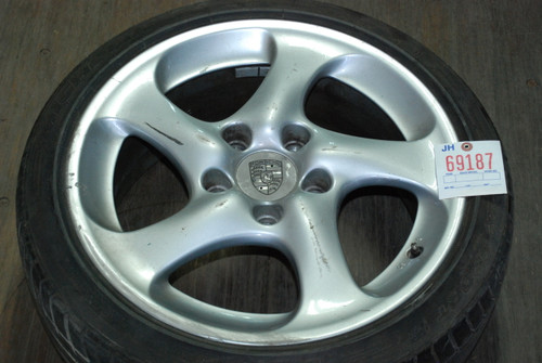 Porsche   911 996 Turbo Twist Hallow Spoke Wheel 8x18 ET50 99636213604  18" Rim